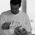 2 Kali Absen di Laga Persib, Thom Haye Umumkan Kehadiran Anak Pertama