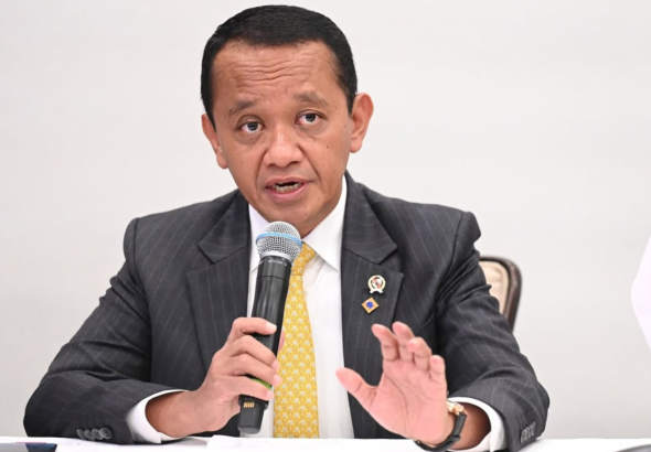 Bahlil - Stok BBM Nasional Masih Cukup untuk 20 Hari ke Depan