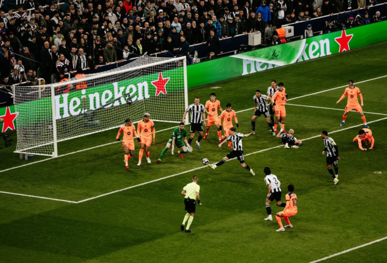 Diselamatkan Yamal! Penalti Krusial Bawa Barca Imbangi Newcastle 1-1