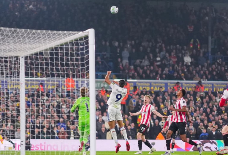 Leeds United vs Brentford 0-0 Duel di Elland Road Berakhir Tanpa Gol