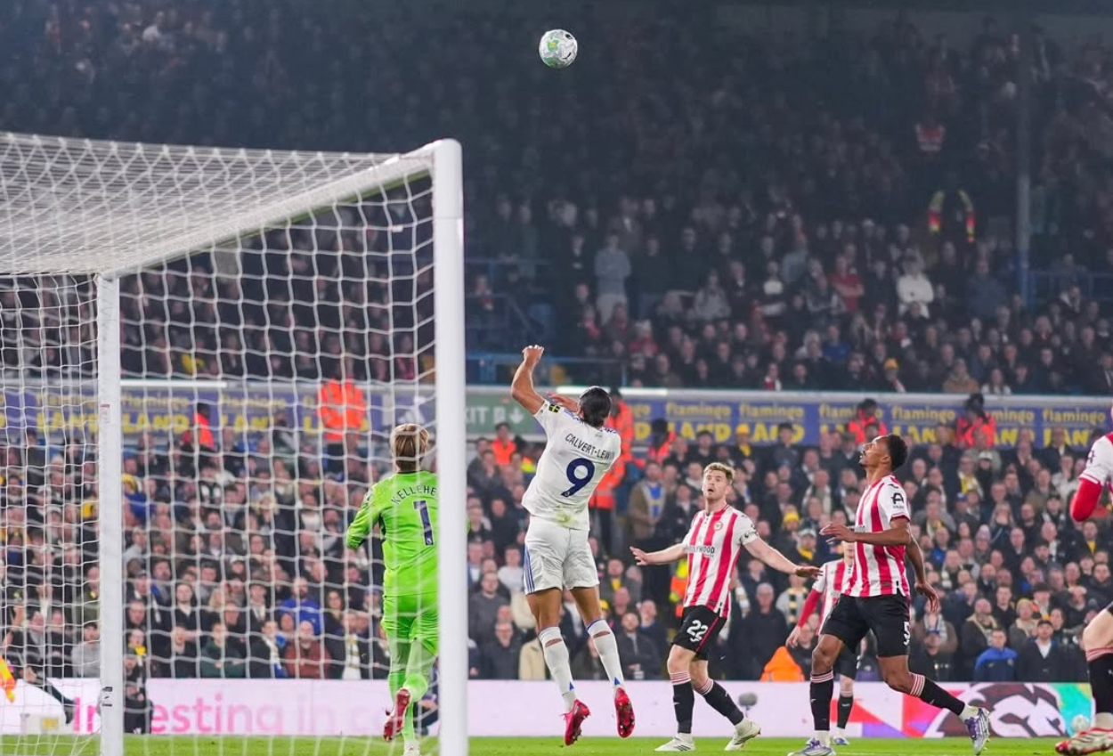 Leeds United vs Brentford 0-0 Duel di Elland Road Berakhir Tanpa Gol