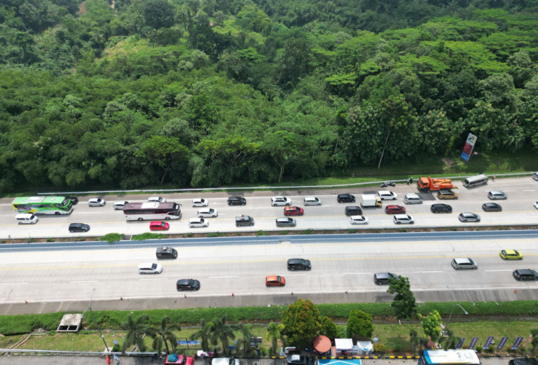 Menhub Minta Pemudik Manfaatkan WFA, Hindari Lonjakan Arus Balik