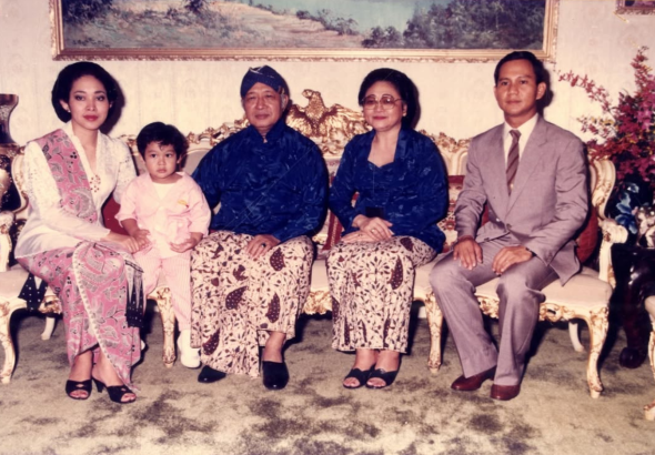 Momen Ultah Didit, Prabowo Bagikan Foto Bersama Soeharto dan Tien Soeharto