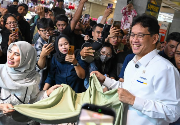 Sidak Pasar Tanah Abang, Purbaya Sebut Daya Beli Masyarakat Masih Kuat