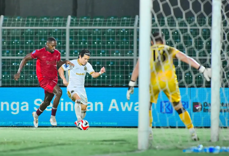 Singo Edan Takluk! Bhayangkara FC Menang Dramatis 2-1