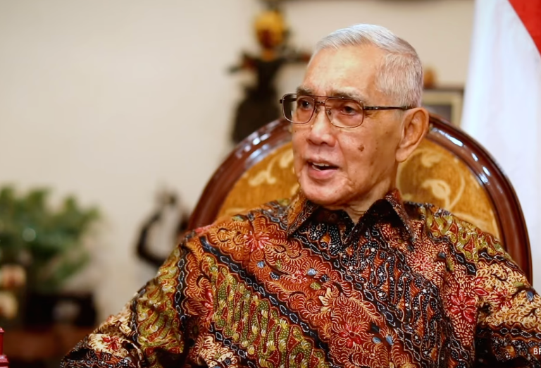 Wakil Presiden Indonesia Ke-6, Try Sutrisno Meninggal Dunia di Usia 90 Tahun