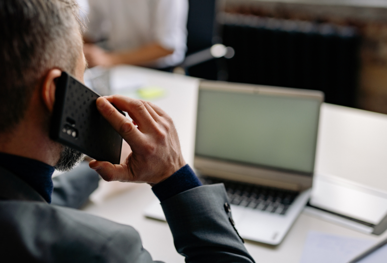 Aturan WFH HP ASN Harus Selalu Aktif, Telat Respons 5 Menit Bisa Disanksi