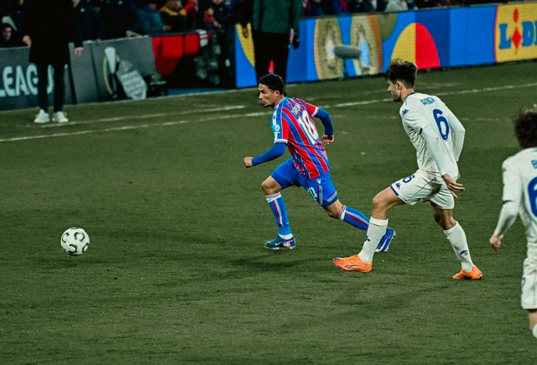 Crystal Palace vs Fiorentina 3-0 The Eagles Tampil Perkasa