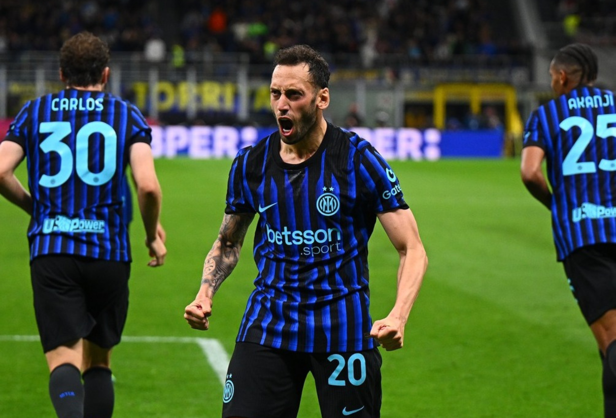 Inter vs Como 3-2 Nerazzuri Amankan Tiket Coppa Italia