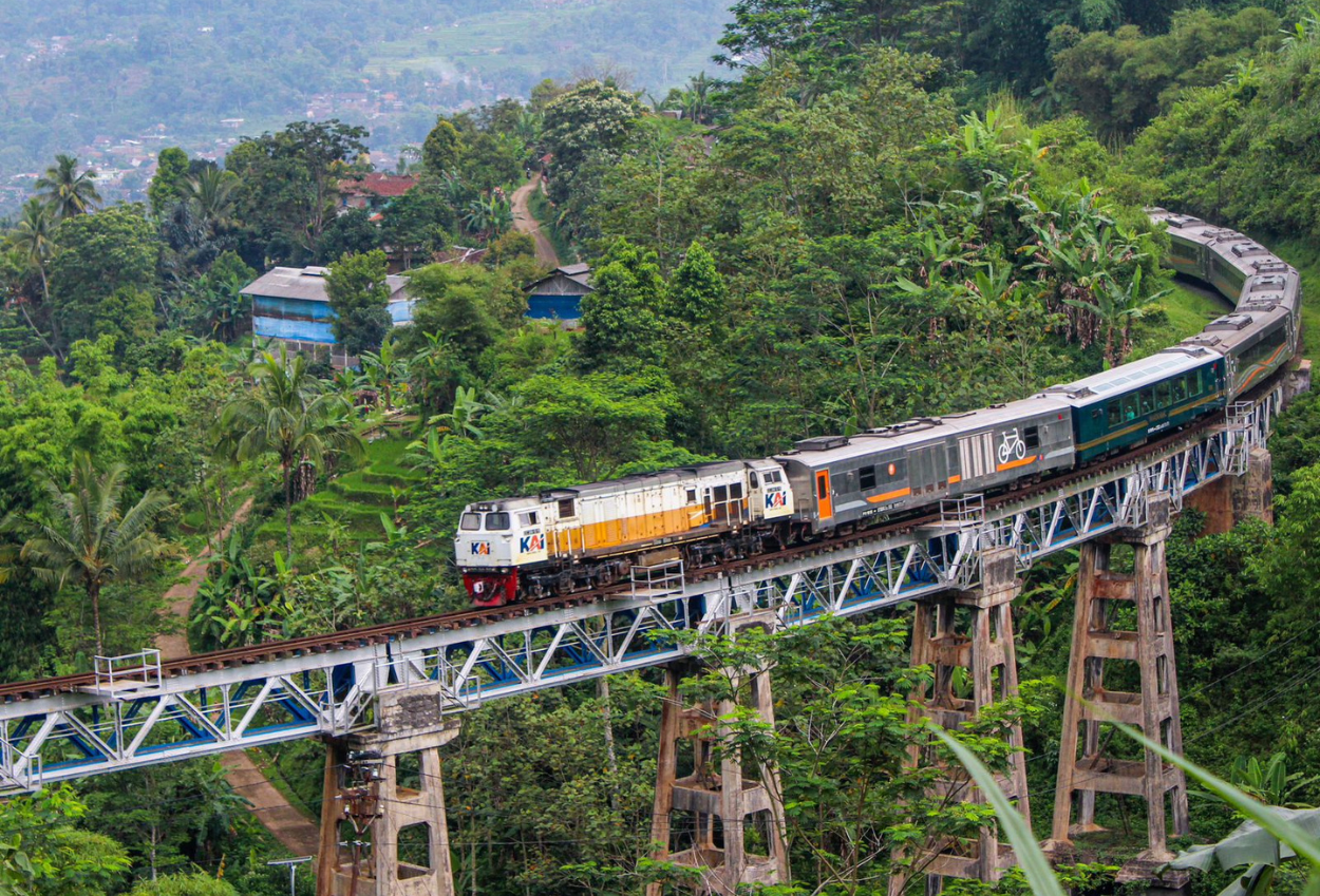 KA Sangkuriang Rute Bandung–Banyuwangi Resmi Beroperasi Tanpa Transit Mulai Mei