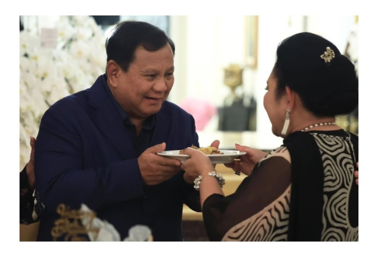 Momen Syukuran Ulang Tahun Titiek Soeharto, Prabowo Semoga Membawa Kebahagiaan