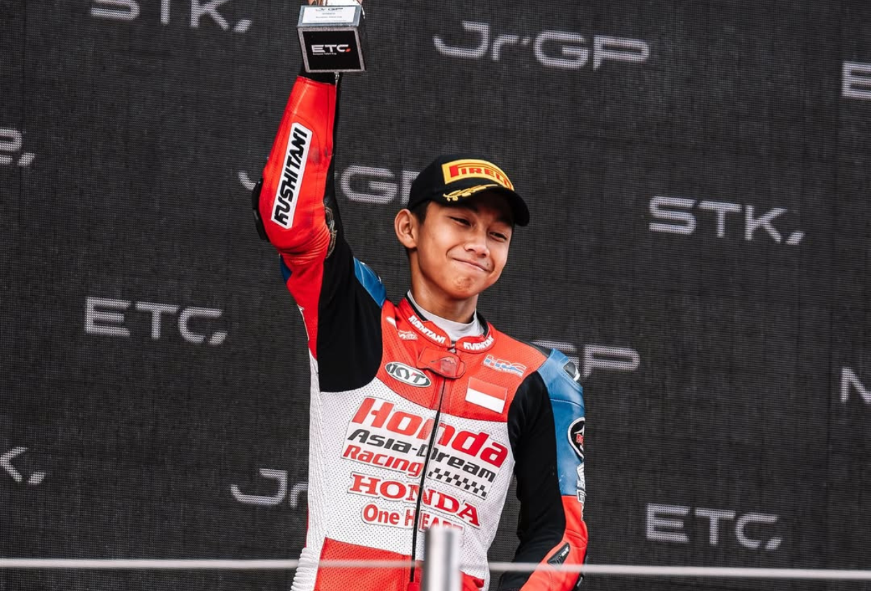 Pembalap Muda 16 Tahun asal Sleman, Kiandra Ramadhipa, Wakili Indonesia di Red Bull MotoGP Rookies Cup 2026