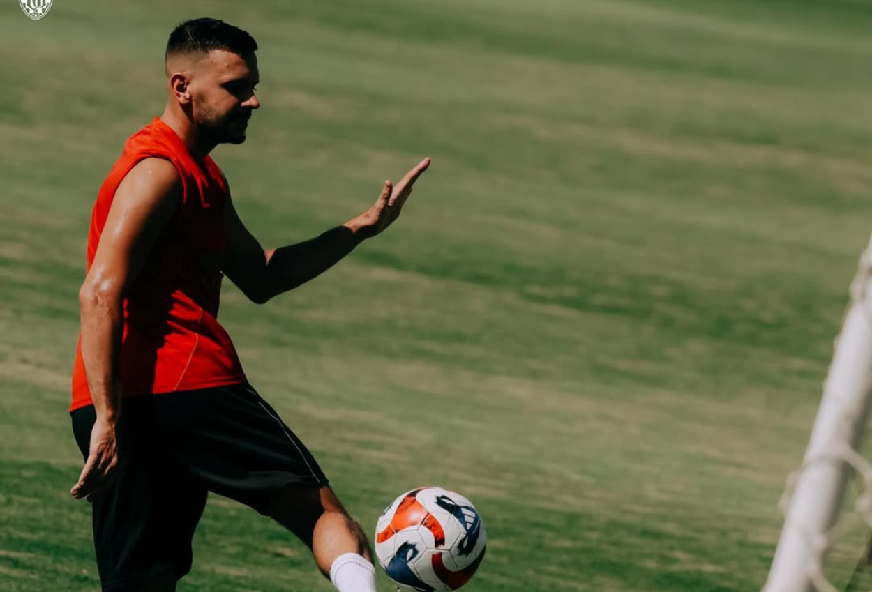 Prediksi Bali United vs Malut United 19 April 2026 Serdadu Tridatu Incar Kemenangan