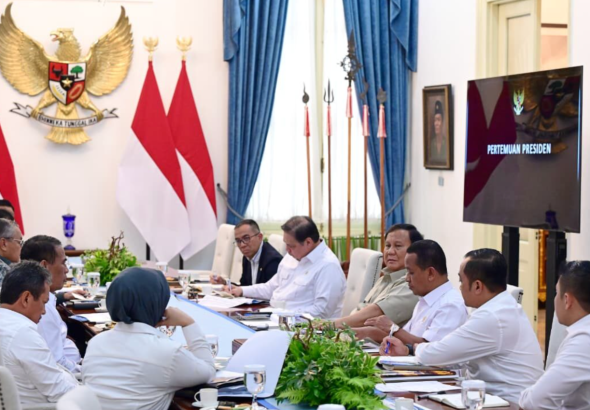 Rapat Terbatas di Istana, Prabowo Dorong Percepatan Kampung Nelayan Merah Putih