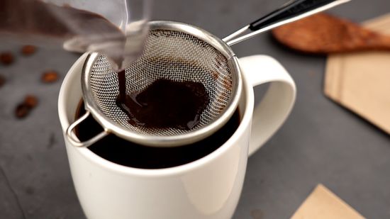 550px-nowatermark-Make-Coffee-without-a-Coffee-Maker-Step-5-Version-5