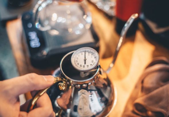 Coffee_Kettle_Showing_Temperature_720x