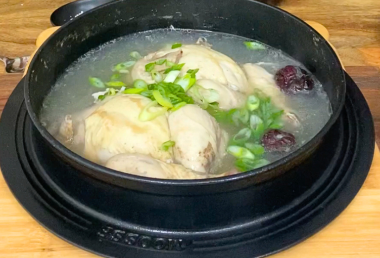 Mengenal Tang dalam Kuliner Korea, dari Samgyetang hingga Gamjatang