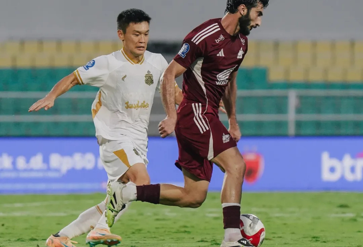 PSM Makassar vs Bhayangkara FC 2-1 Comeback Juku Eja, Bhayangkara Takluk di BJ Habibie