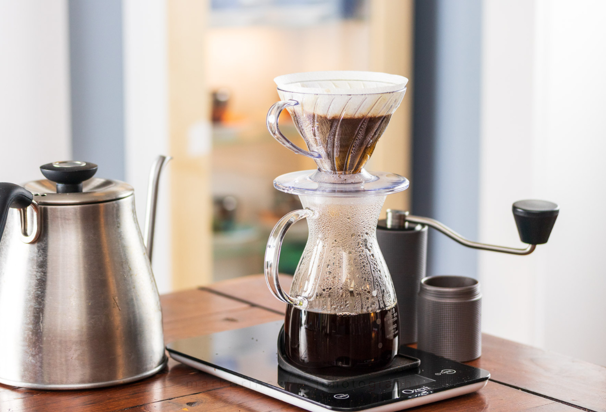 Teknik Menyeduh Kopi dengan V60 Panduan Lengkap untuk Pecinta Kopi