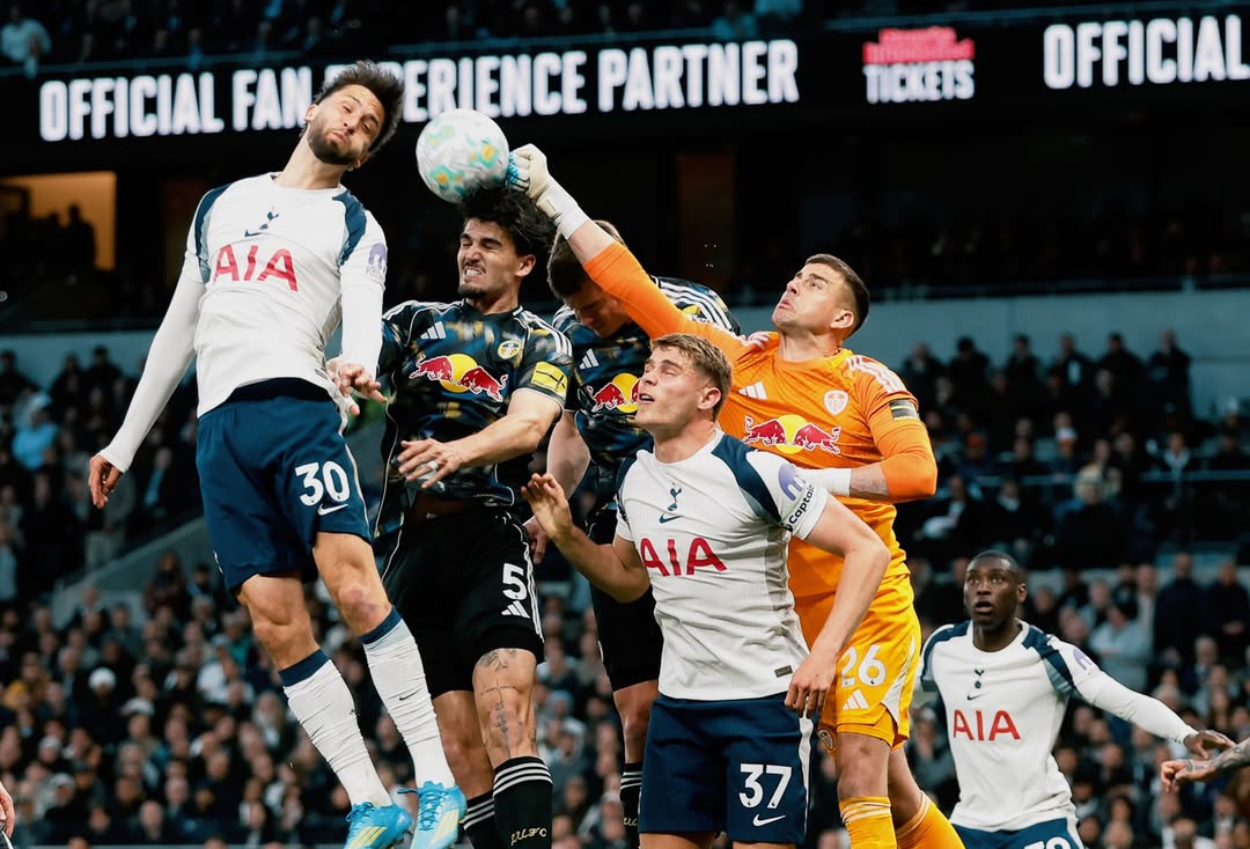Tottenham vs Leeds 1-1 Spurs Tertahan, Jarak dari Zona Degradasi Tak Melebar