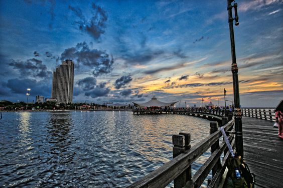 Pantai Ancol Jakarta, Destinasi Wisata Pantai Favorit untuk Liburan Keluarga