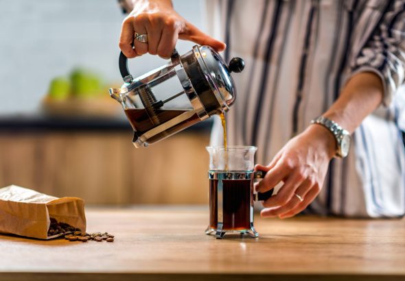 french_press_brewing