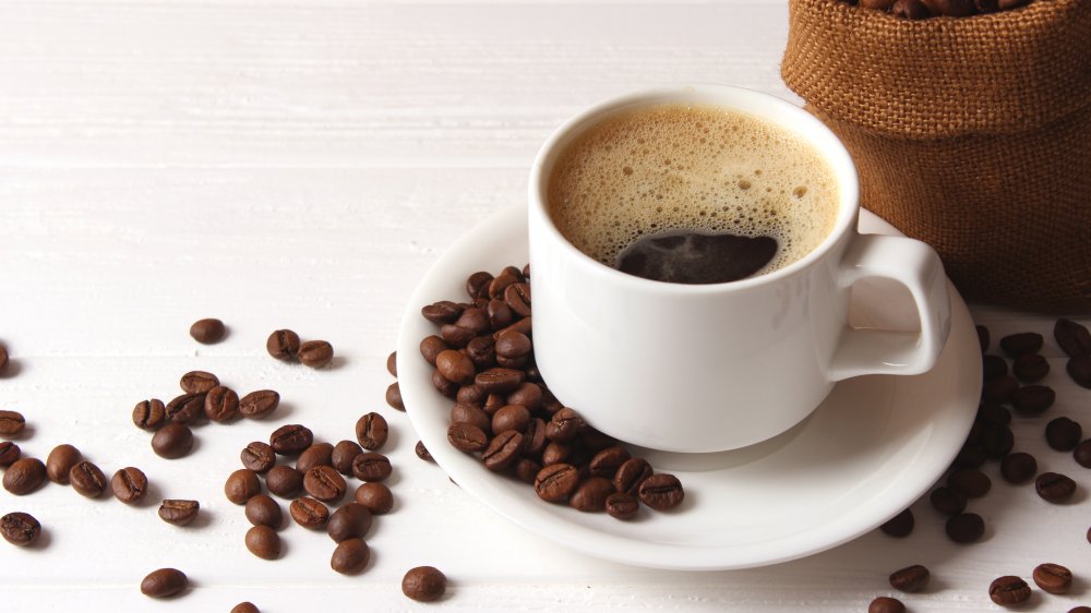 Apa Itu Steeping Coffee? Rahasia Membuat Kopi Lebih Halus dan Tidak Pahit