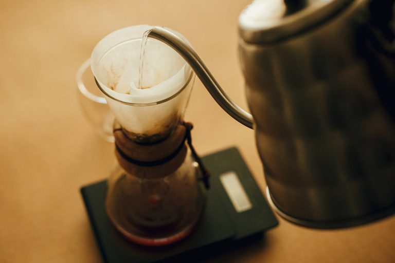 measuring_coffee_4cecea0f-3ba6-4f00-9270-dab050d5c971