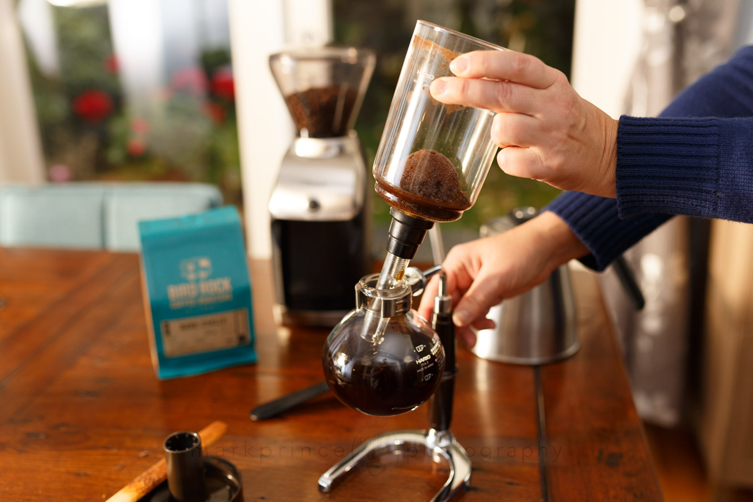 Panduan Syphon Coffee, Teknik Menyeduh Kopi dengan Rasa Lebih Kaya